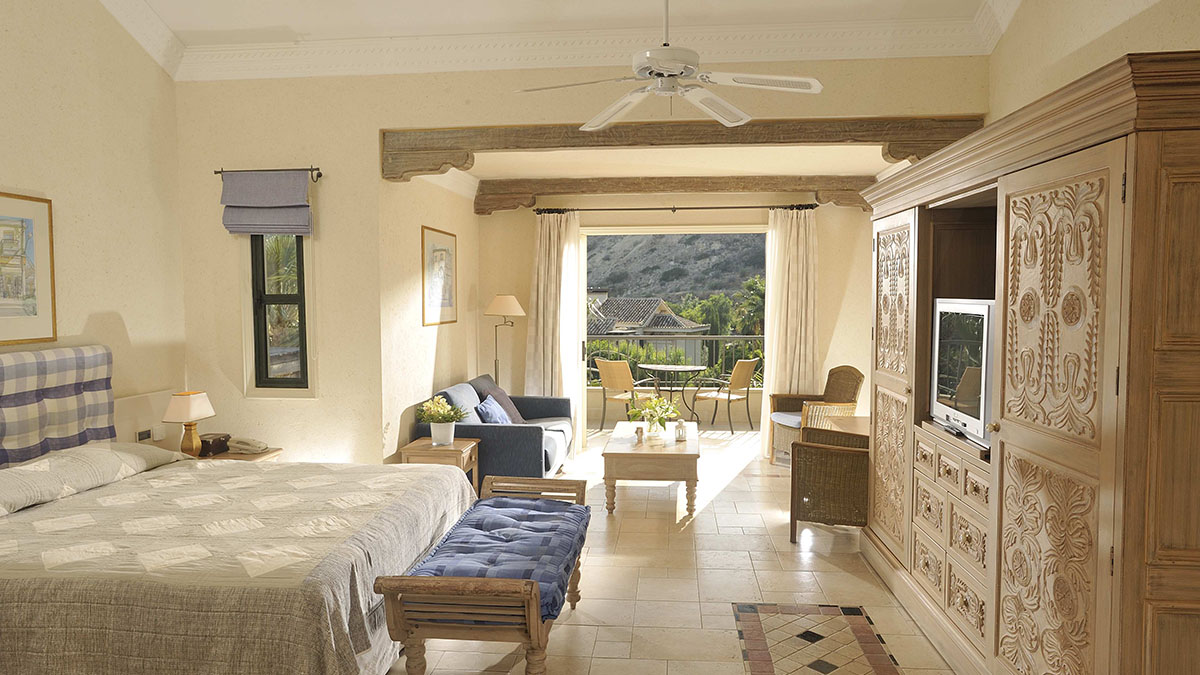 Columbia Beach Resort